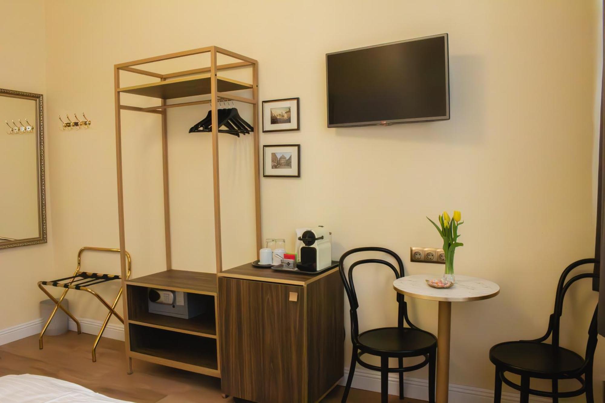 Private Comfort Stephansplatz - Self Check In Wina Bagian luar foto