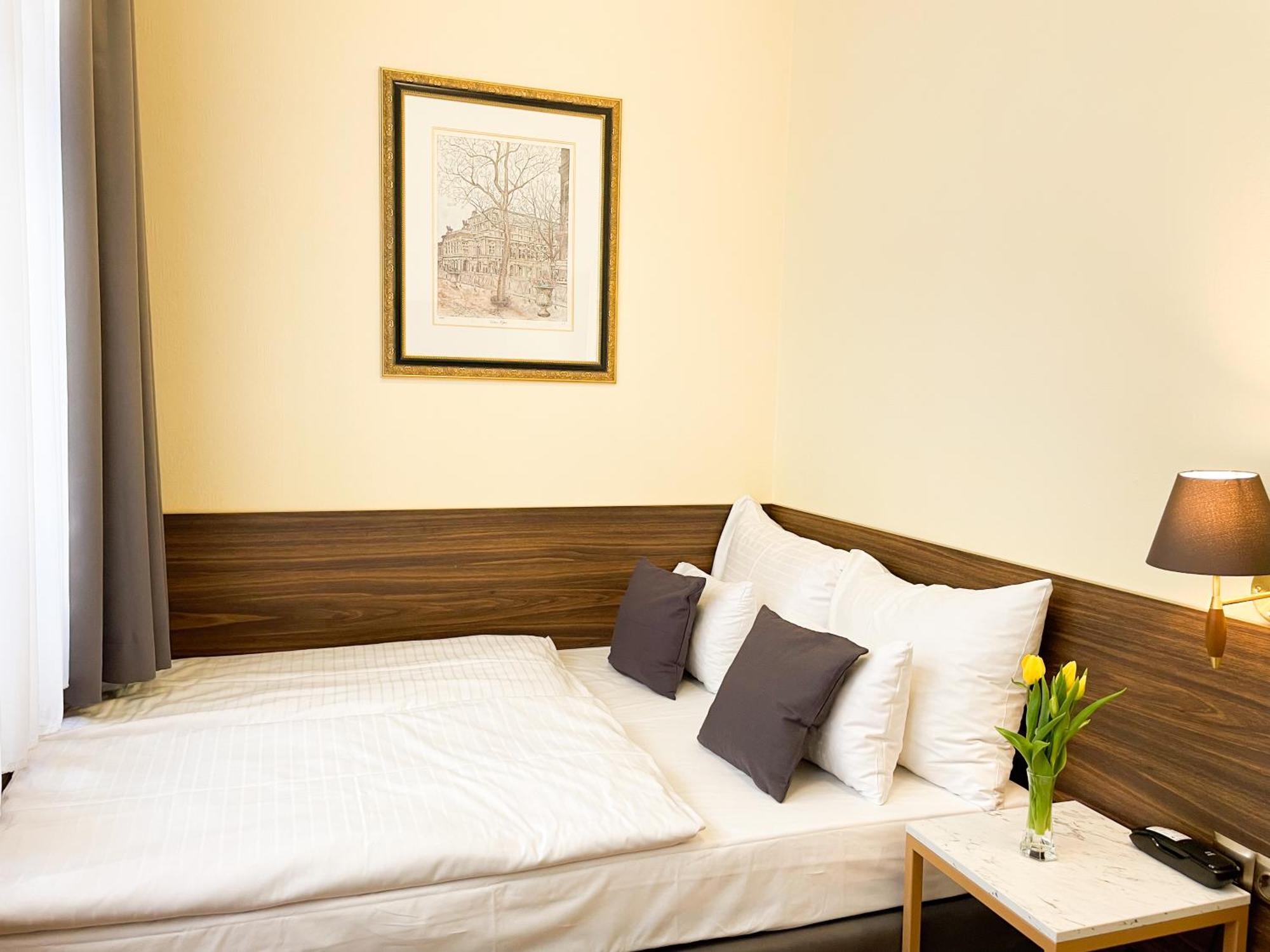 Private Comfort Stephansplatz - Self Check In Wina Bagian luar foto